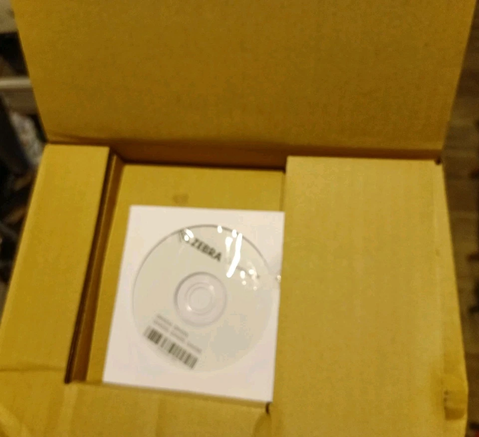 ZEBRA GX420d Direct Thermal Desktop Printer GX42-202510-000 - Image 4 of 4