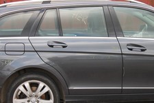Mercedes C-Klasse W204 Kombi Tenoritgrau 755 Tür hinten Rechts ohne Anbauteile Mercedes C-Klasse W204 Kombi Tenoritgrau 755 Tür hinten Rechts ohne Anbauteile