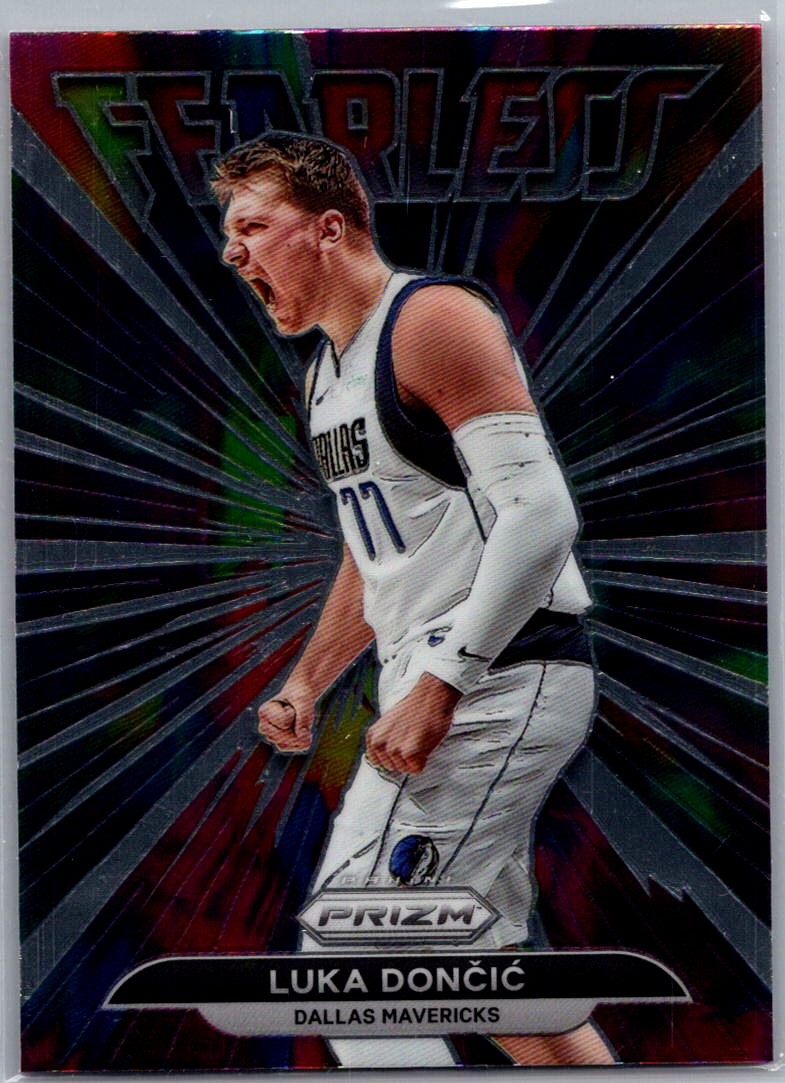 2021-22 Panini Prizm #10 Luka Doncic Fearless