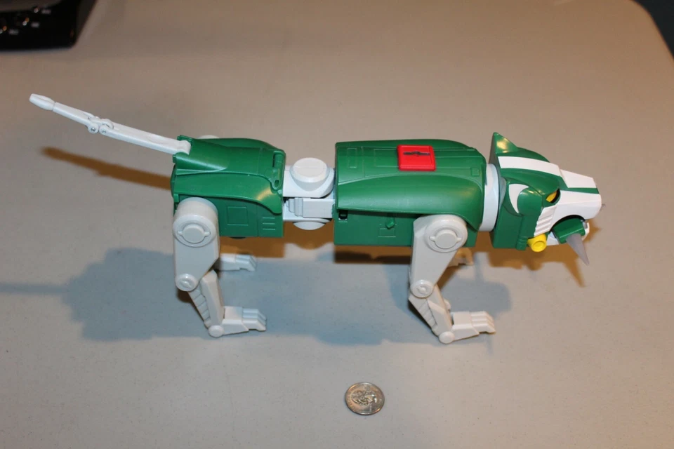 Figura León Verde Voltron Mattel Matty Collector Club con Arma BONITA Suelta RARA   Foto 4 de 4