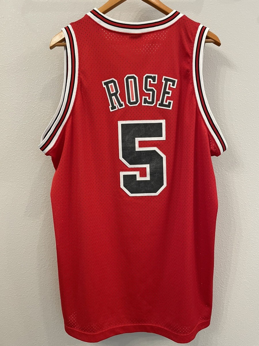 NBA - Chicago Bulls Nike Jersey - Rose #5 - Size XL, Length