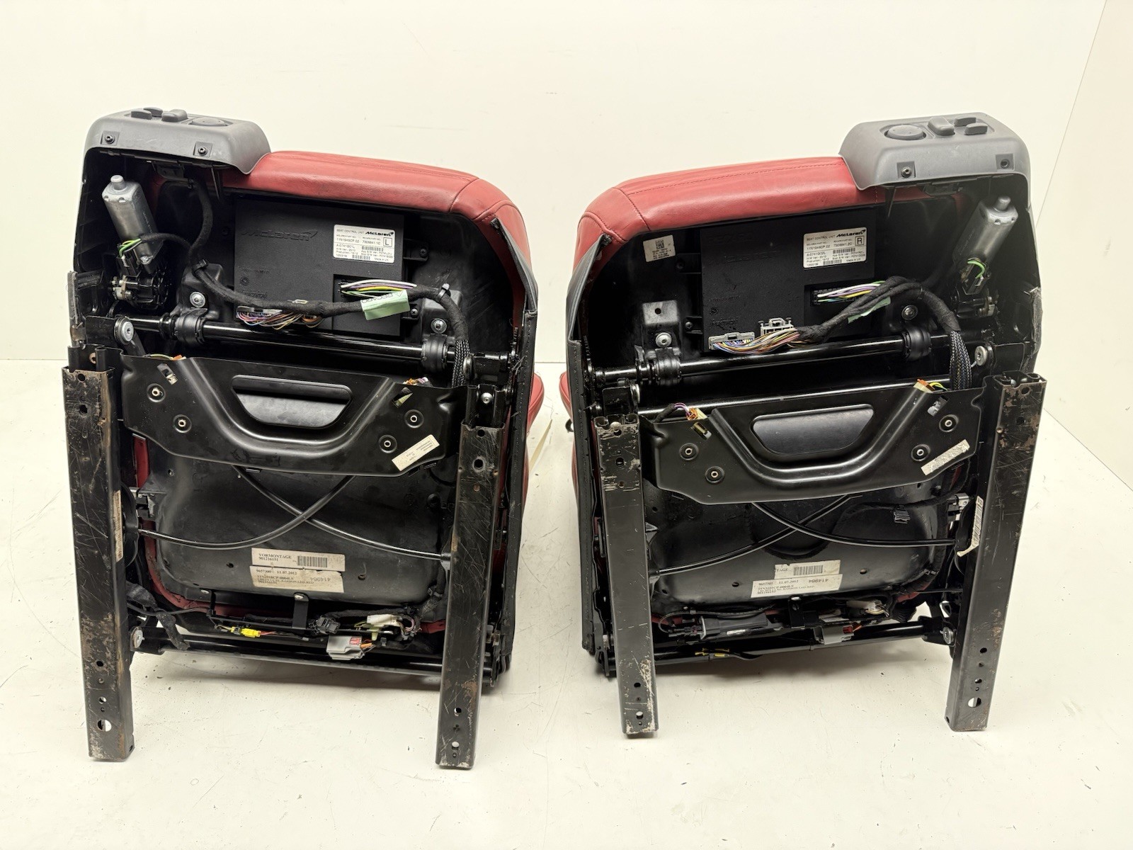 2012-2014 MCLAREN MP4-12C FRONT CARBON MEMORY, HEATED, POWER SEATS OEM