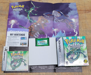 Pokemon Versión Esmeralda Nintendo Game Boy Advance Juego COMPLETO Caja Manual