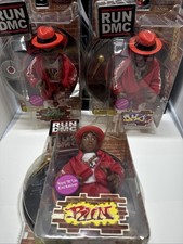 Detailed Guide to Rap and Hip Hop Collectibles 40