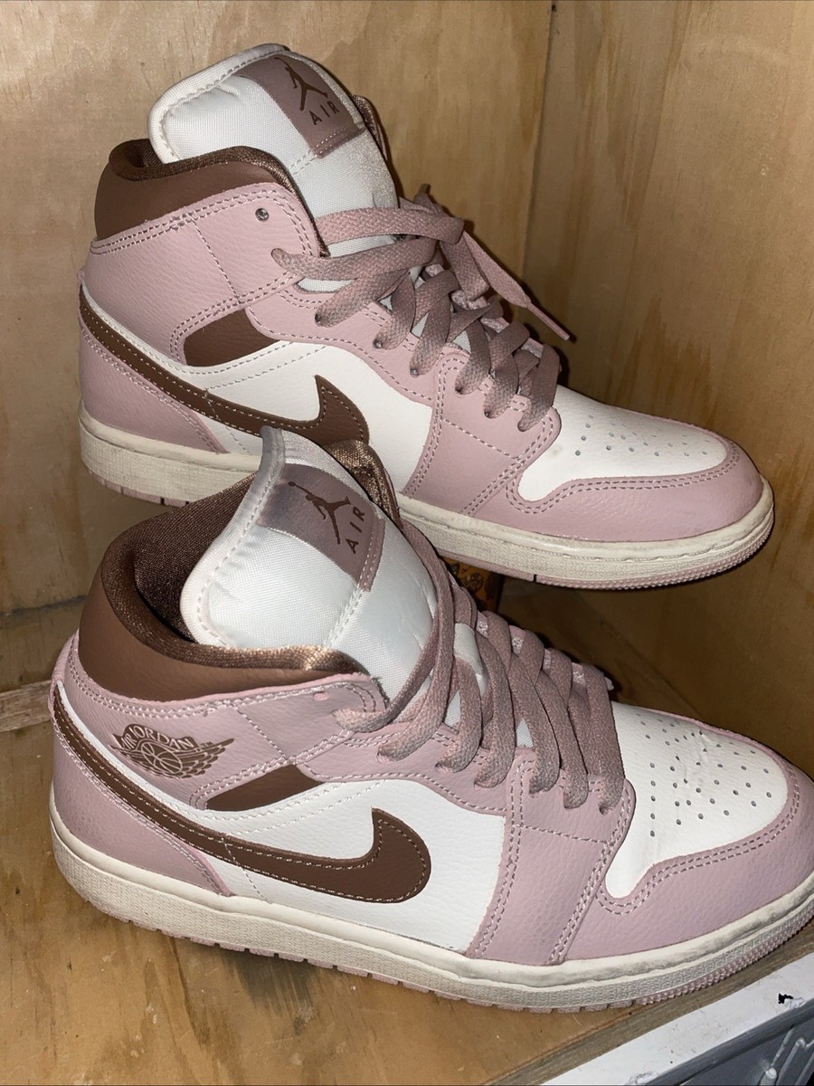 ☆人気☆【NIKE】☆W AIR JORDAN 1 MID☆22-26cm☆PINK OXFORD Nike Air Jordan 1 Mid Pink Oxford-Brown Womens Sz 8.5 | eBay