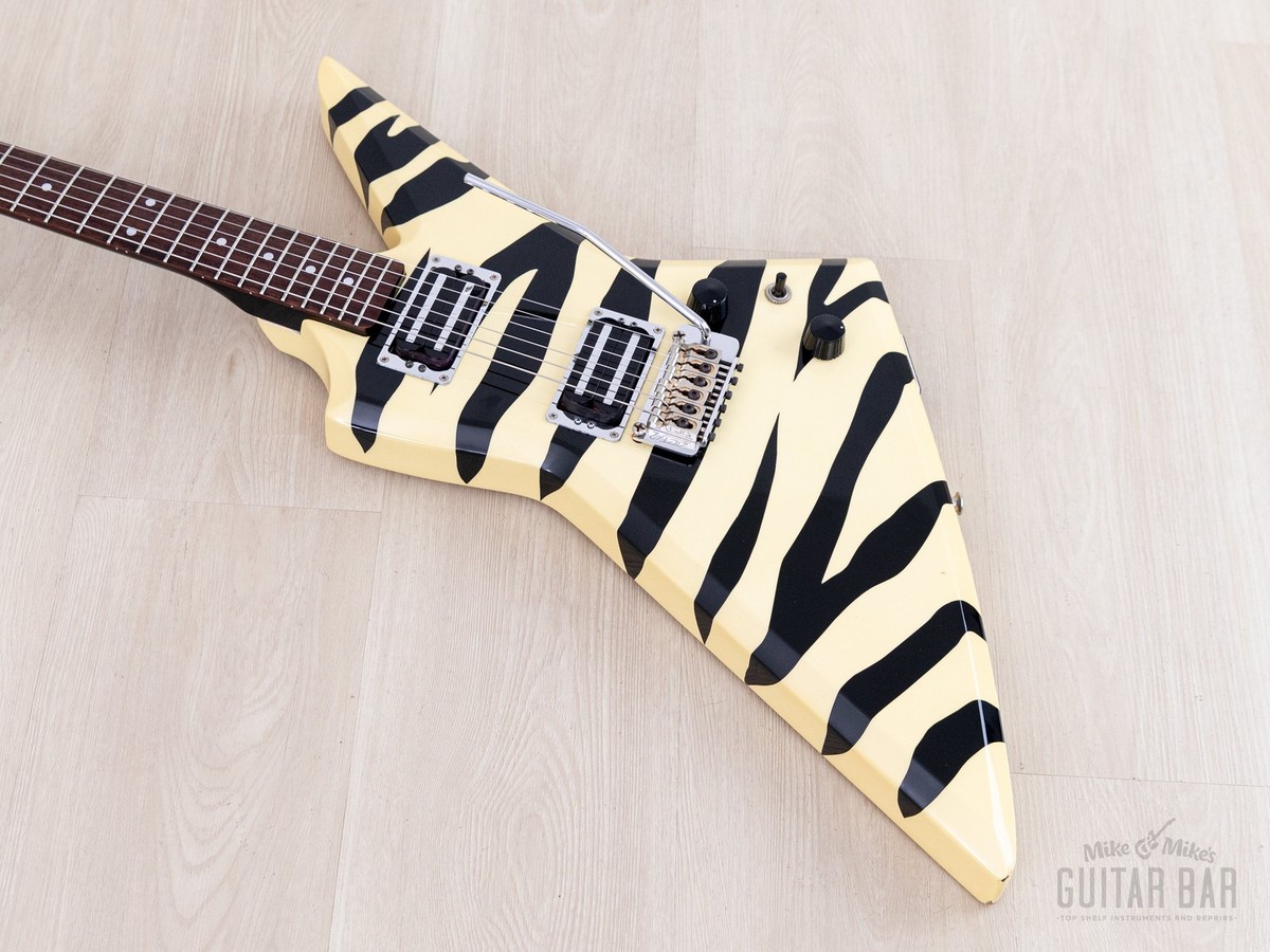 1984 Aria Pro II ZZ Deluxe Explorer White With Black Zebra