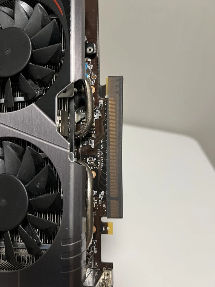 MSI Twin Frozr III | GeForce GTX 660 | 3GB GDDR5 | Graphics Card - Image 3 of 4