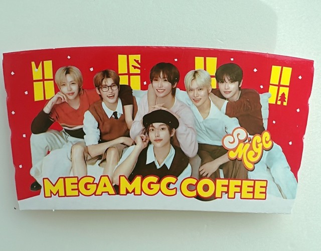 RIIZE x Mega MGC Coffee Official Red Cup Holder Sleeve K-POP Goods