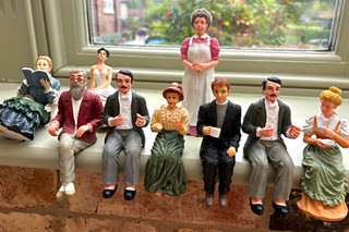 1:12 Painted Resin Adult Dollhouse Figures Mixed M/F Lot of 9