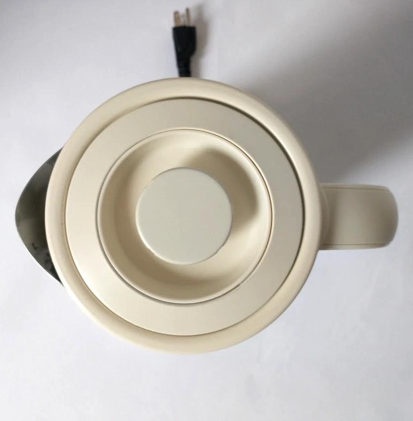 Vida Variable Temperature Steeping Tea Kettle 1.7 L by Paderno - Image 4 of 4