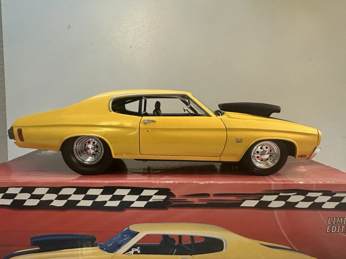 WELLY Chevrolet 1:18 Scale Diecast & Toy Vehicles for sale | eBay