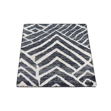2'2"x2'2" Black Modern Design Silk with Wool Hand Knotted Sample Mat Rug R87990