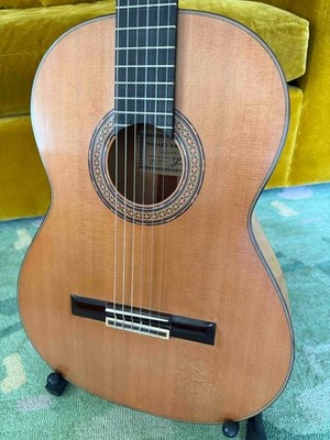 Sakazo Nakade 1500S flamenco guitar 1973   Fustero tuners, solid woods, signed