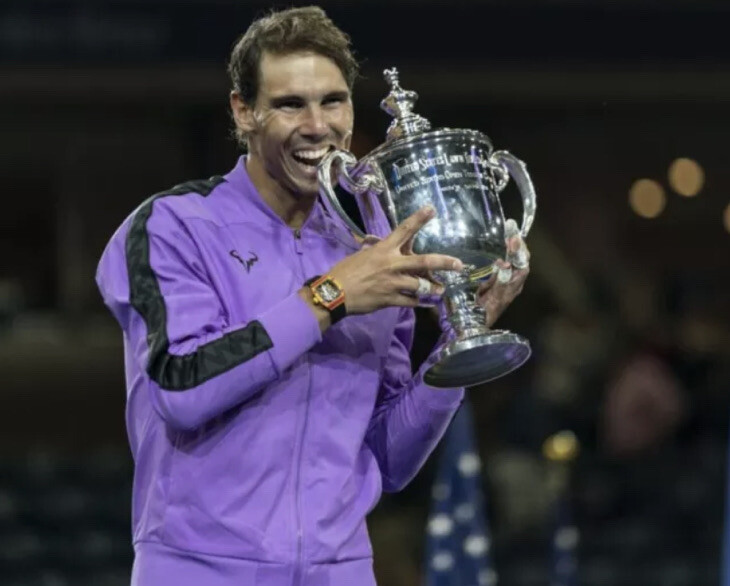 Nike Nadal 2012 フレンチオープン　メンズシャツ　サイズ M NIKE RAFAEL NADAL FRENCH OPEN 20 GRAND SLAMS TROPHY BITE SHIRT