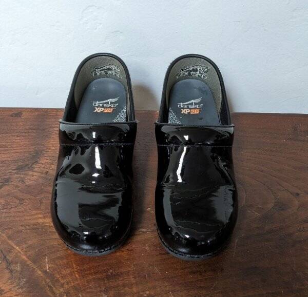 Dansko XP 2.0 Black Patent Leather Clogs Shoes 37 6 US | eBay