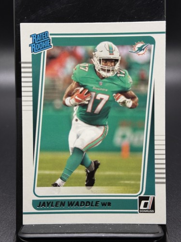 2021 Panini Illusions Jaylen Waddle RC Trophy Collection Auto /99 2021 Panini Illusions Jaylen Waddle RC Trophy Collection Auto /99