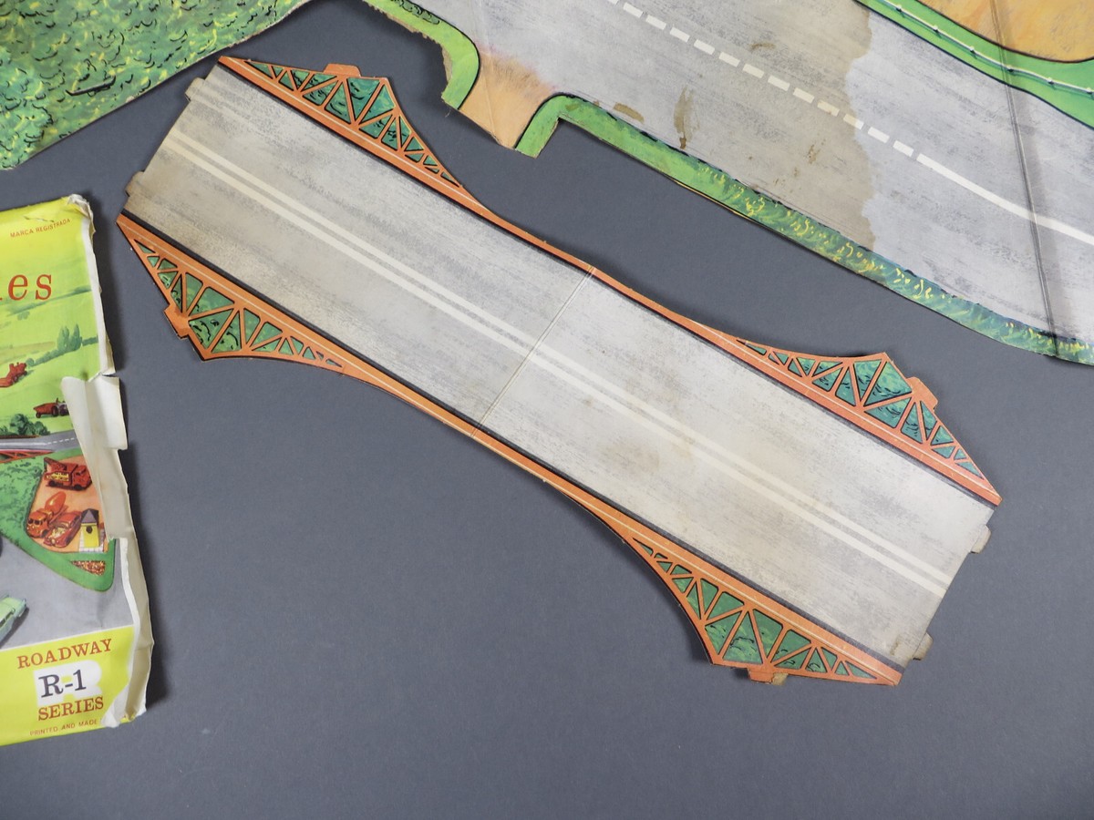 稀少マッチボックス ロードウェイシリーズR-1 LESNEY matchbox