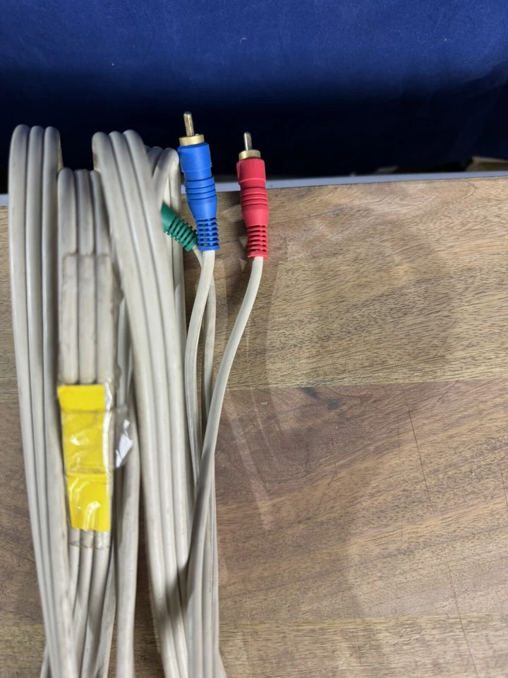Composite AV 3 RCA Cable Blue Green Red (Video) Male To Blue Green Red Male VGUC - Image 3 of 3