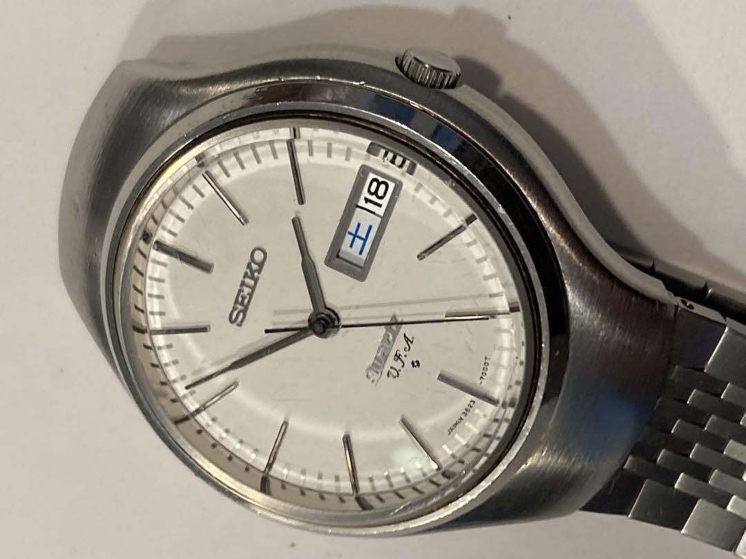 Seiko V.F.A 3823-7001 Vintage Day Date Silver Round Quartz Seiko V.F.A 3823-7001 Vintage Day Date Silver Round Quartz