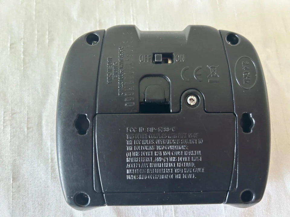 MARVEL SUPERHERO ADVENTURES SPIDERMAN RC  Remote Control only 2.4 GHz - Image 2 of 2