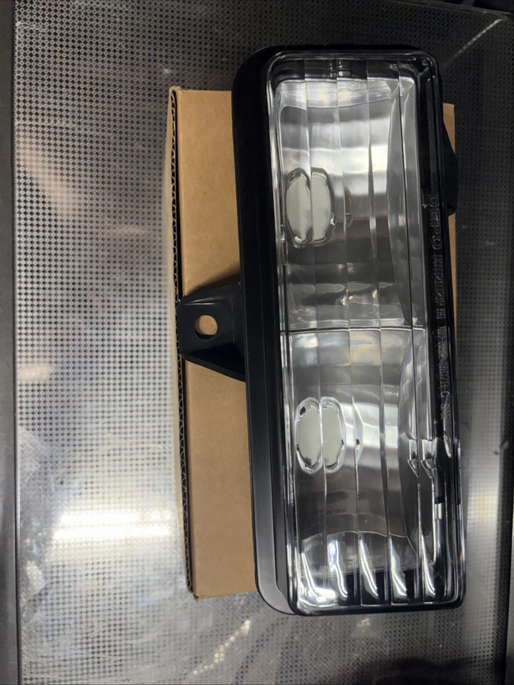 89-91 GMC/CHEVY BLAZER LUZ MARCADORA SUBURBANA Foto 2 de 4