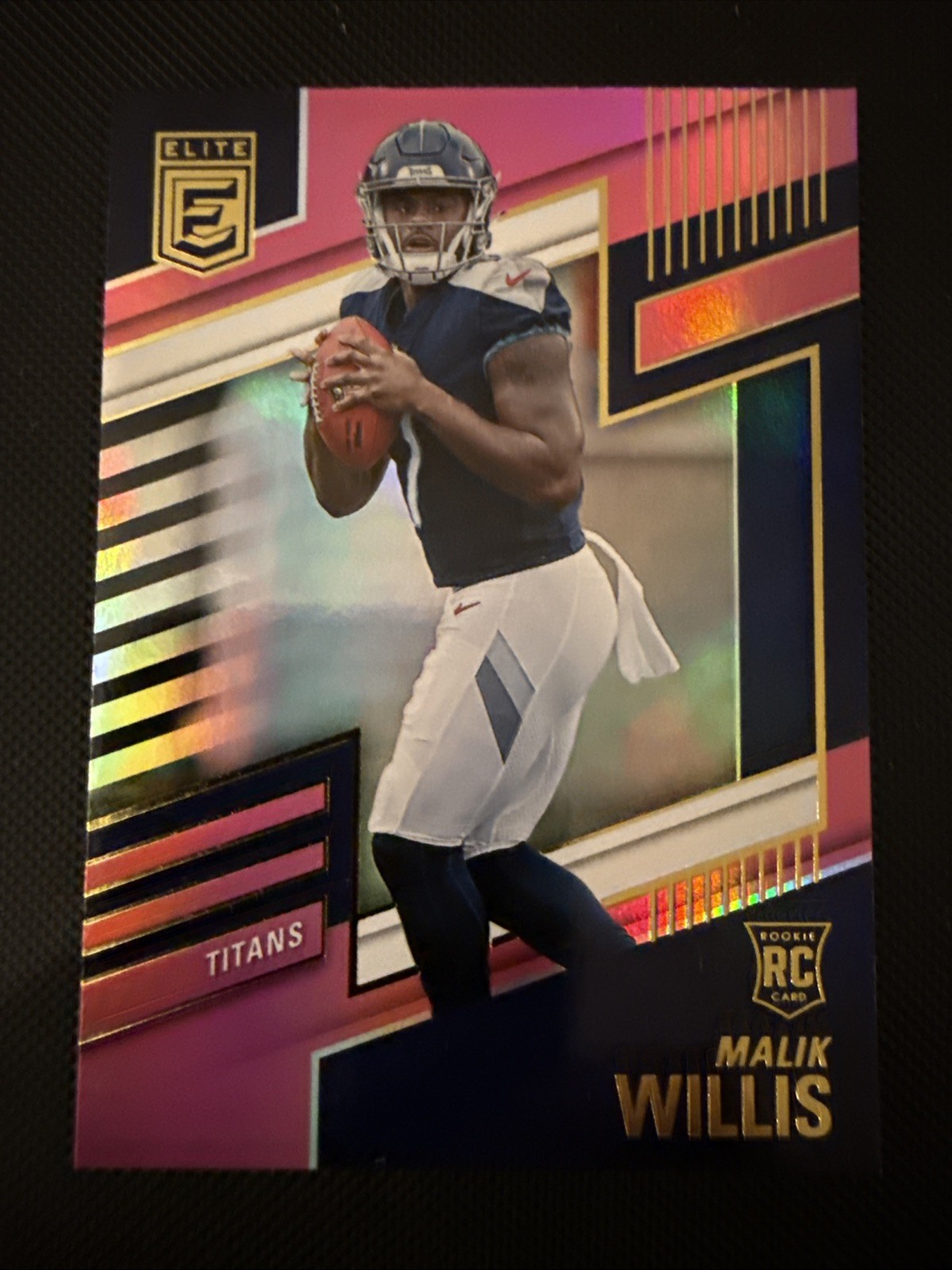 Malik Willis #102 Donruss Elite Pink NFL Football 2022 Tennessee Titans RC