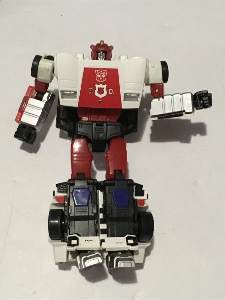 Takara Transformers Obra Maestra Mp-14 Alerta Roja Auténtico Foto 3 de 4