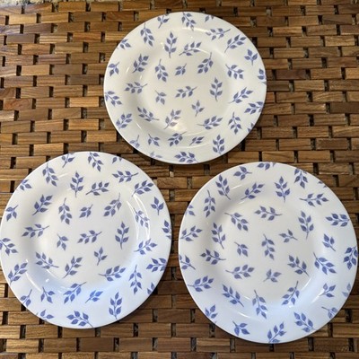 Arcopal  France White Blue Leaves 7 3/4''  Salad Lunch Plates Set 4