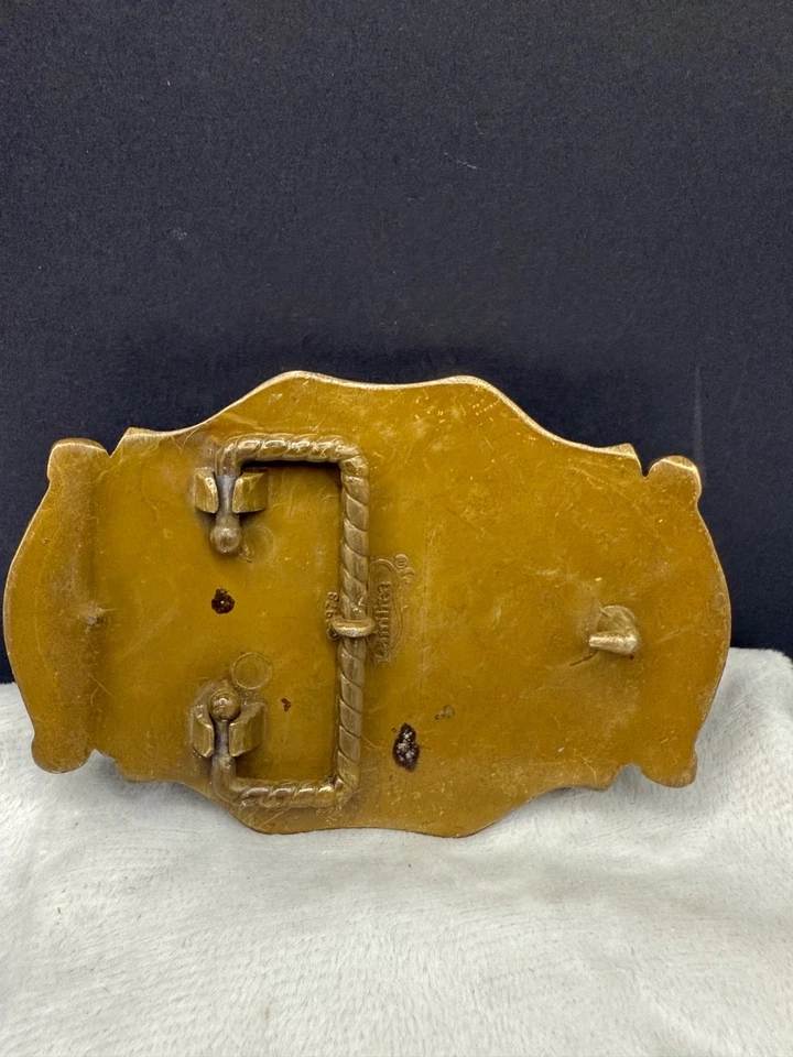 Винтажная золотистая пряжка для ремня с американским орлом - Изображение 4 из 4