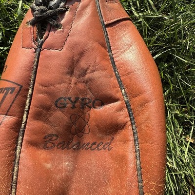 Vintage EVERLAST Speed Punching Bag #4213 Genuine Leather 