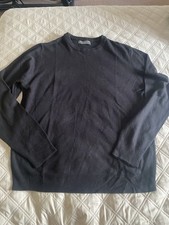 Men’s black crew neck jumper size XL