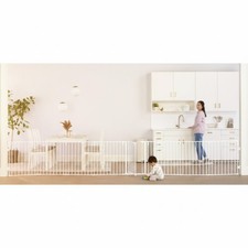 American Made 194-Inch Baby Gate Play Yard - Ultimate Safety Solution for Kids