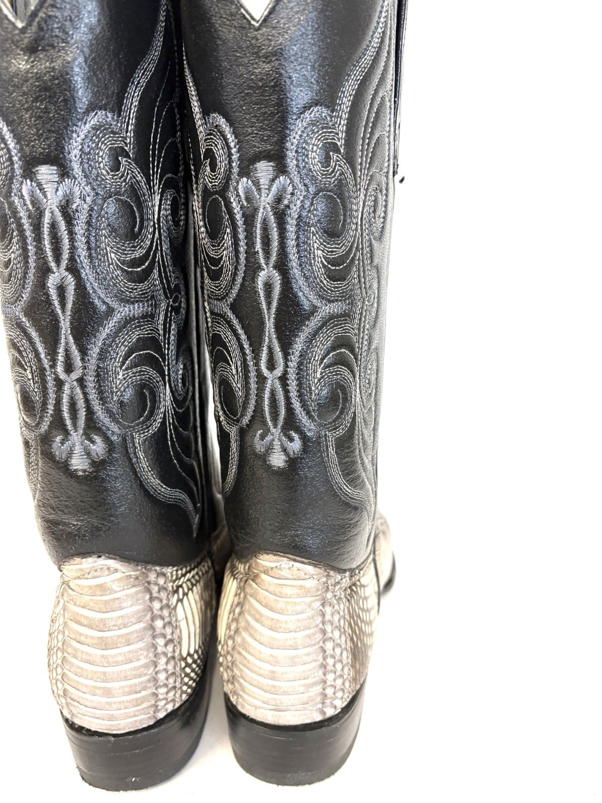 Circle G Exotic Gold Python Vamp Black Leather Bo… - image 14