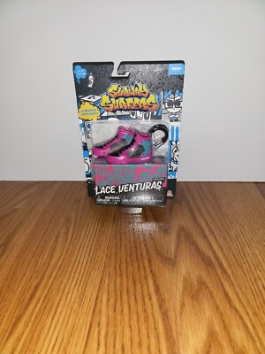 Lace Venturas Subway Surfers Mini Fresh Kicks Backpack Clip Keychain Shoes