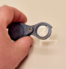 7x loupe magnifier from the USSR VINTAGE analog Carl Zeiss .
