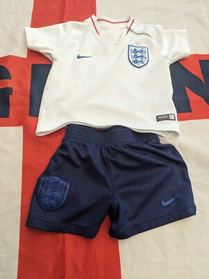 euros football kits 2018