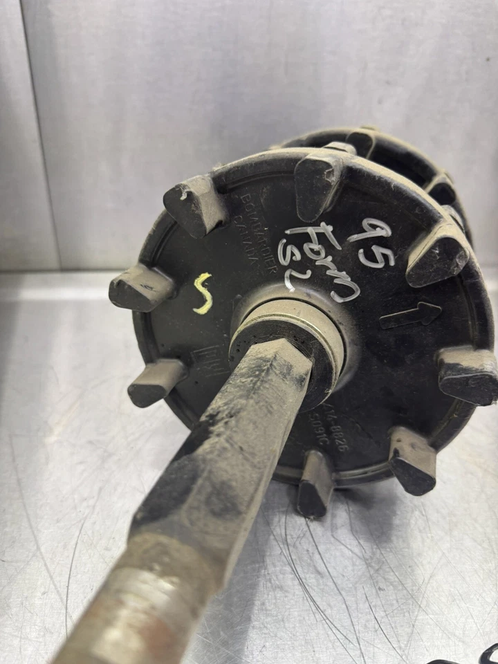 95 96 97 98 Ski-Doo MXZ FORMULA TOURING SL eje de transmisión pista piñones engranajes Foto 2 de 4