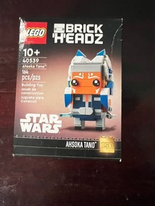 LEGO Star Wars: Ahsoka Tano 40539 Brick Headz New in Box Retired