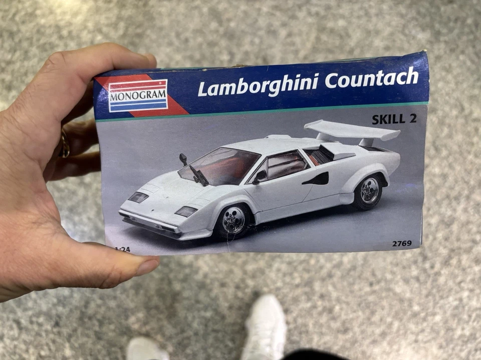 Monogram Lamborghini Countach 1:24 – Kit Plastico Vintage / Scatola Originale - Immagine 4 di 4