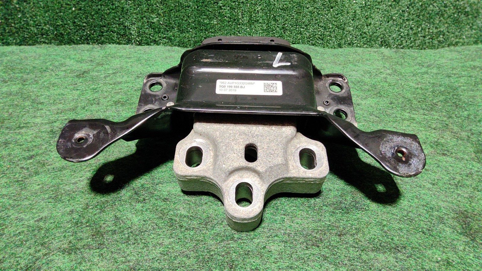 2015-2020 Audi A3 Quattro Transmission Mounting Oem 5q0199555t 5q0199555bj