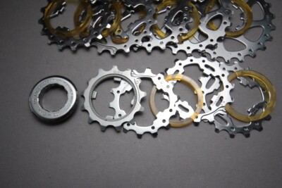 Cassette Campagnolo Record 8 Vitesses - 13-23 Dents - 293g - Compatible Shamal - Occasion Très Bon état