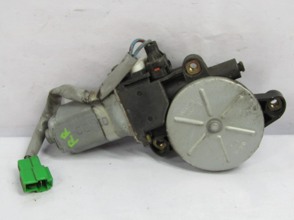 2000-2004 Subaru Impreza Rear Right Passenger Door Power Window Motor OEM - Image 3 of 4