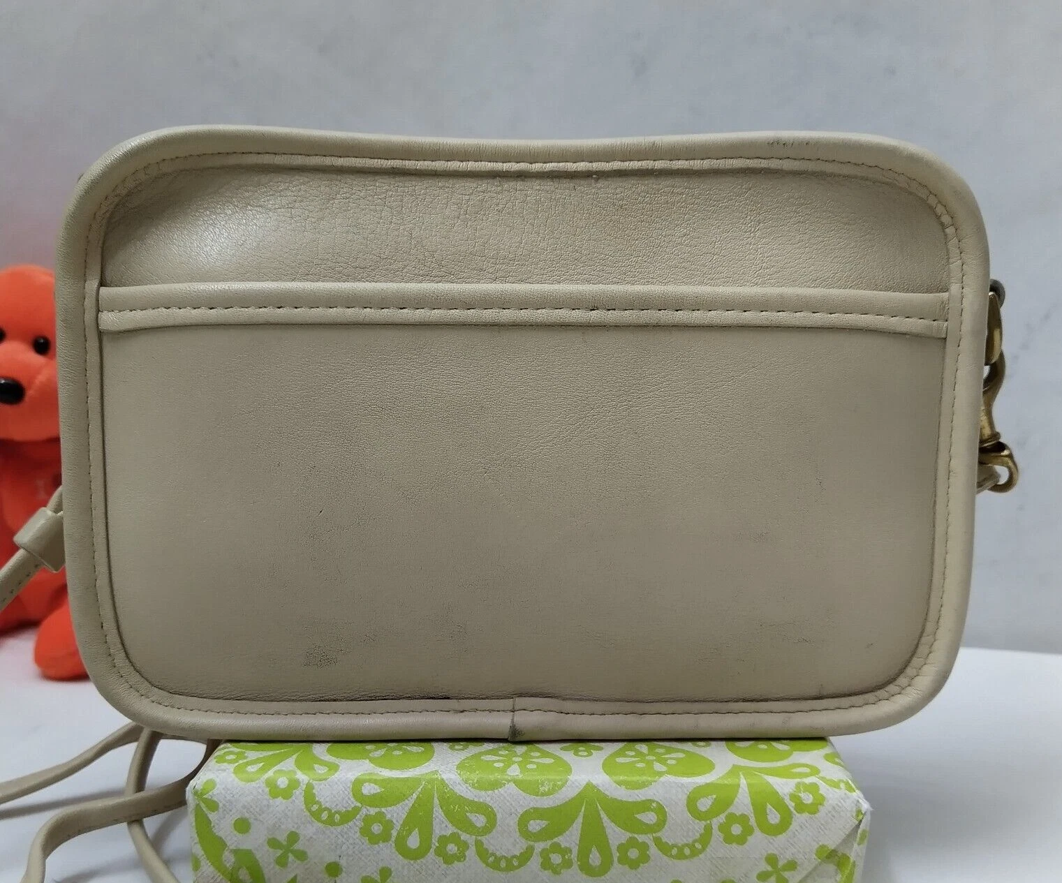 Borsa a tracolla Coach Carnival in pelle avorio con cerniera Vintage #9925 Made in USA