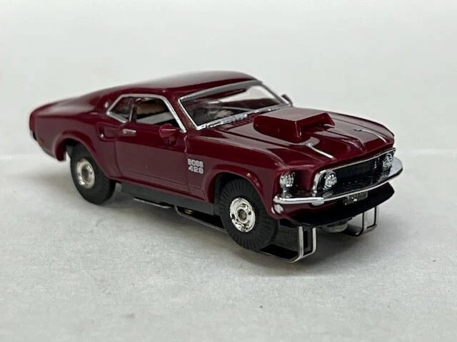 Chasis vintage Aurora Jet con carrocería Mustang Boss 429 1969 granate Nu Rora Foto 2 de 4