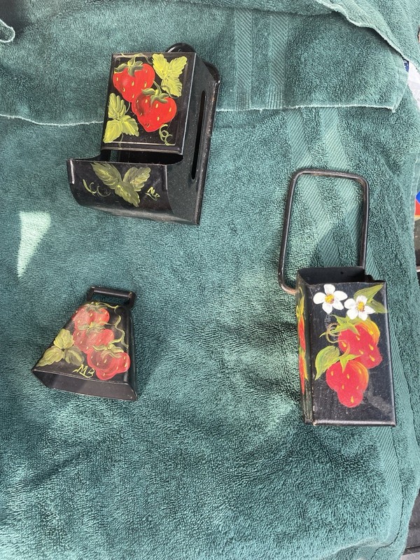 Vintage Hand painted & Signed Metal 3 Piece Wall Match/towel Etc Set