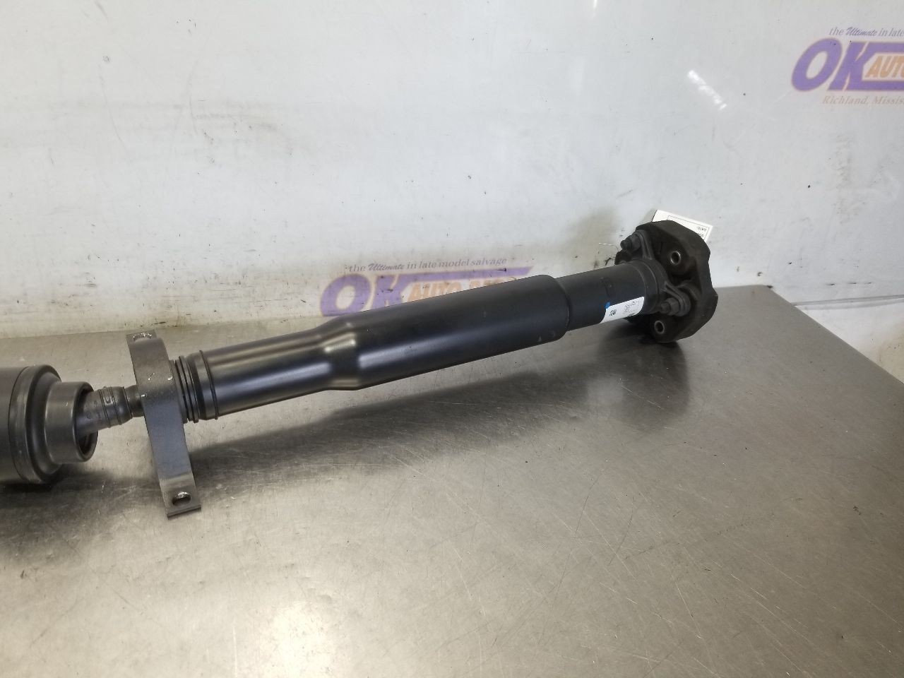 Maserati Levante Rear Driveshaft P/N 06700350480