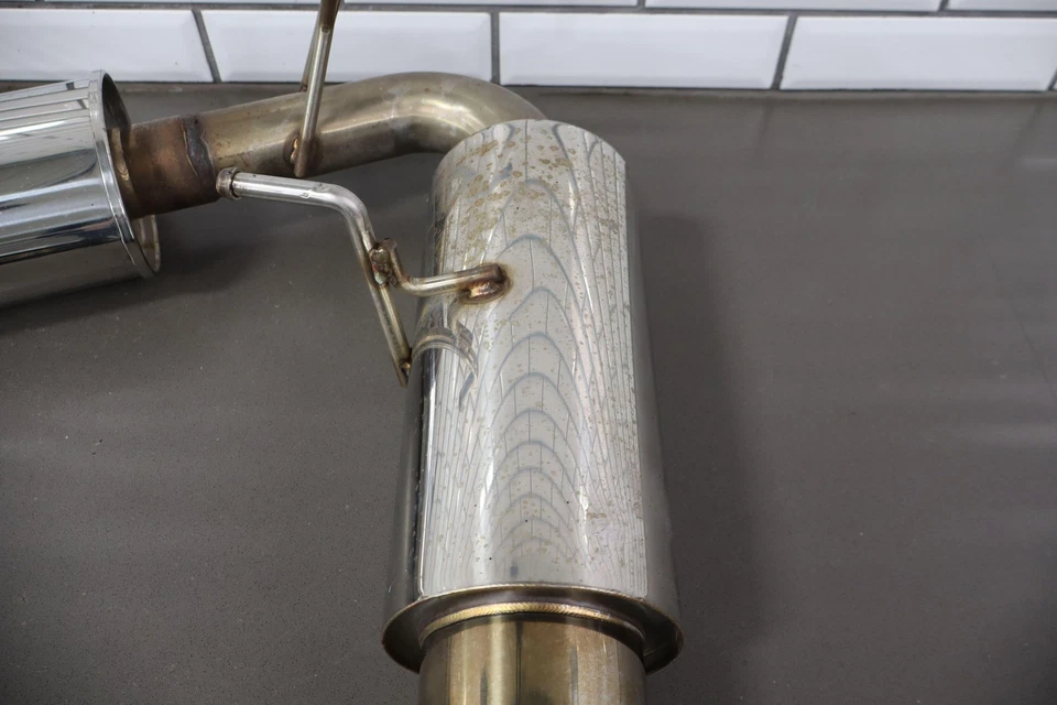 Mazda Miata 2001-2005 NB Megan Racing escape trasero gato Foto 4 de 4