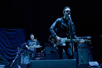 Caroline McKay and James Allan of GlasVegas at The Palace of Aubur- Old Photo