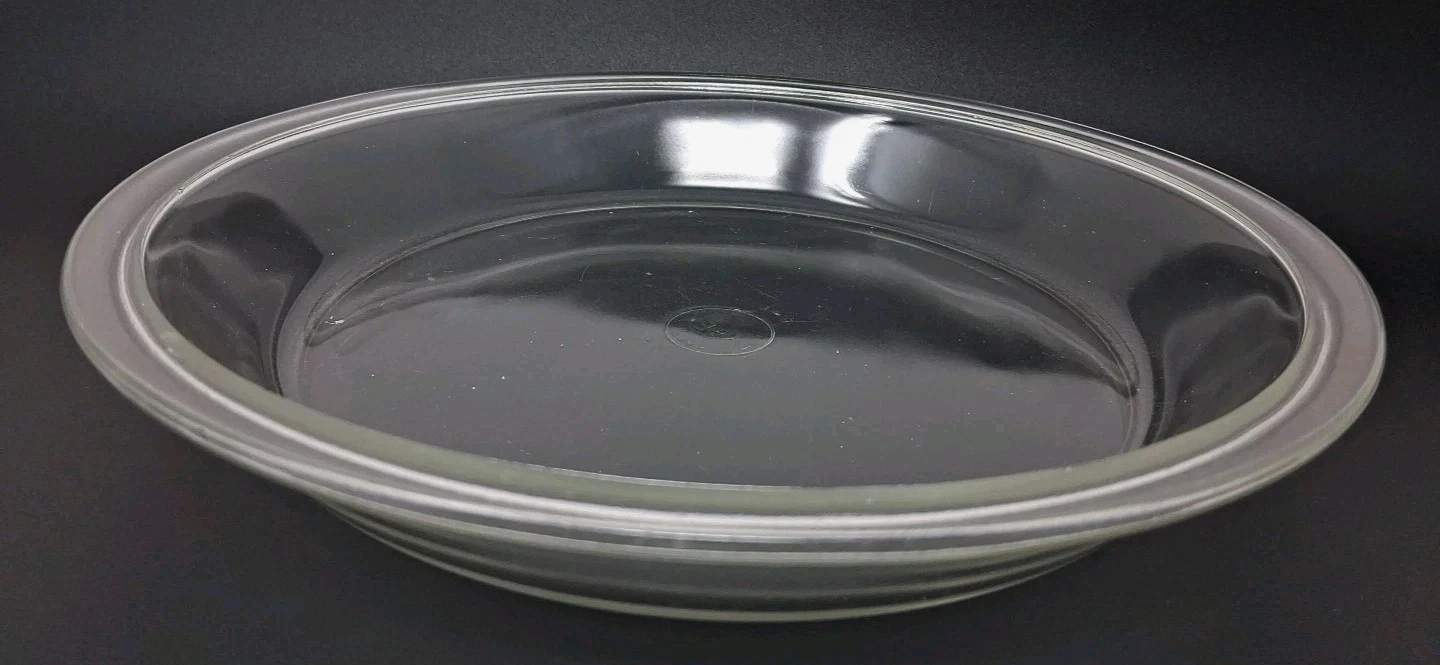 Vintage PYREX Pie Dish Glass Clear #209 Rim Made In USA 9.5"x1.25"
Opens in a new window or tab