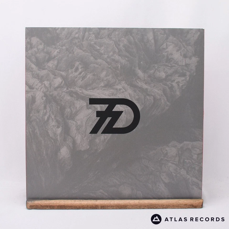 Sevendust Blood & Stone Red Opaque Lyric Sheet LP Album Vinyl Record - EX/NM Foto 4 de 4